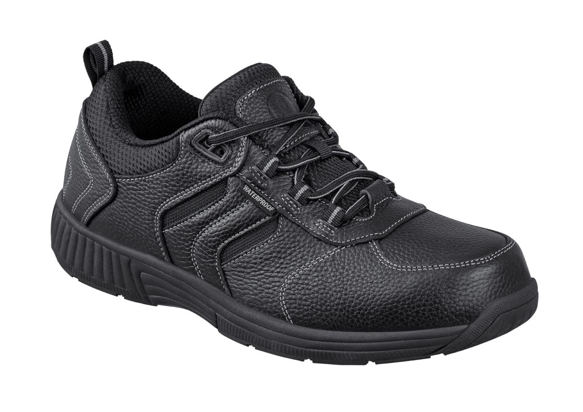 Pacific Palisades Men's Waterproof Athletic Shoes, Black, angle view