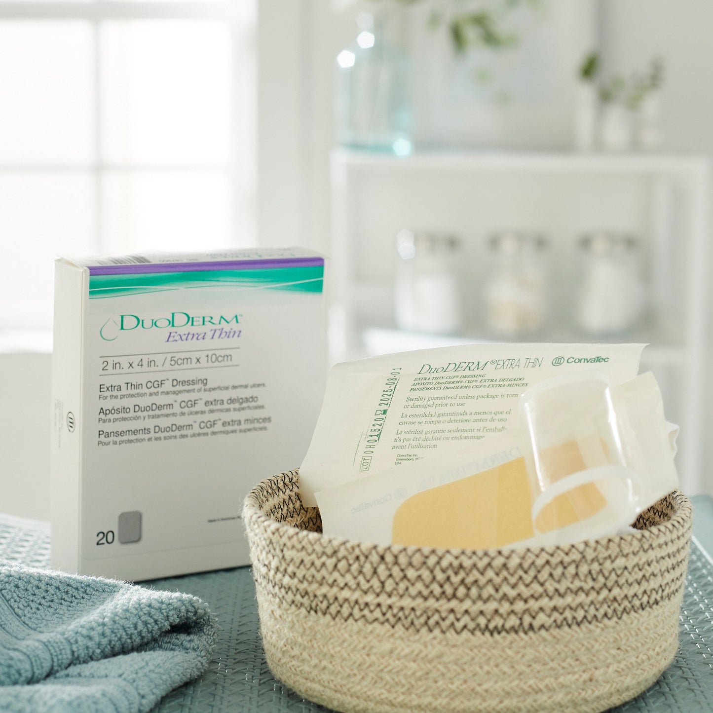 DuoDerm® Extra Thin Hydrocolloid Dressing