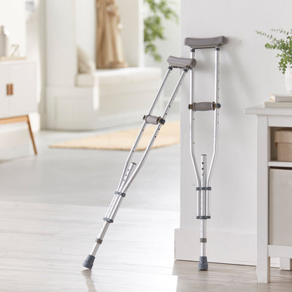 McKesson Underarm Crutches, 4'6" – 6'6"