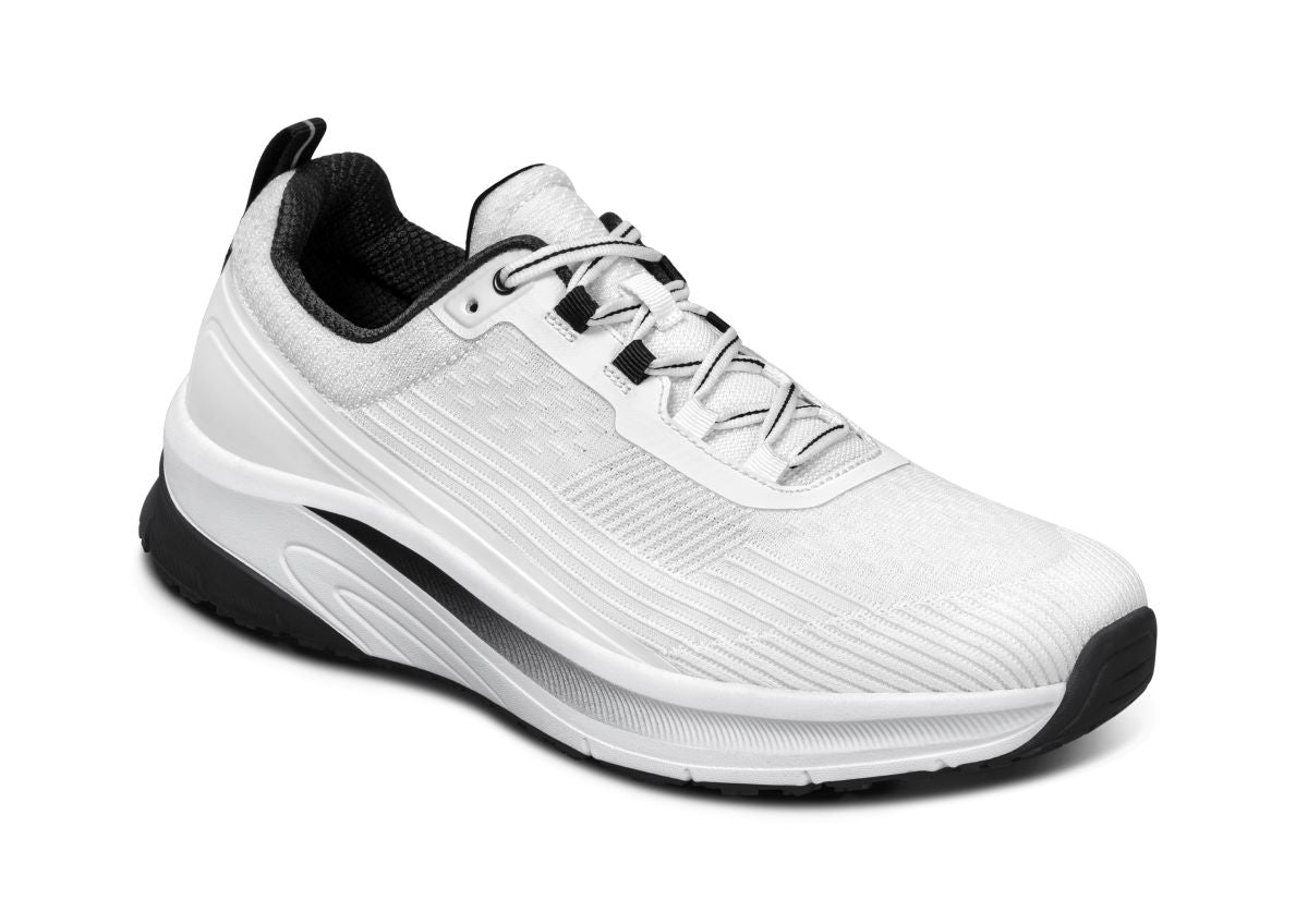 Race Men's Running Shoes, White, angle view