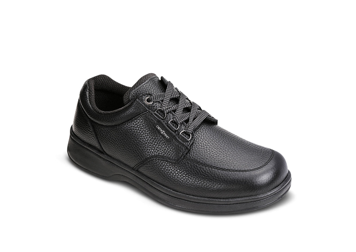 Avery Island Men's Dress Shoes, Black, angle view