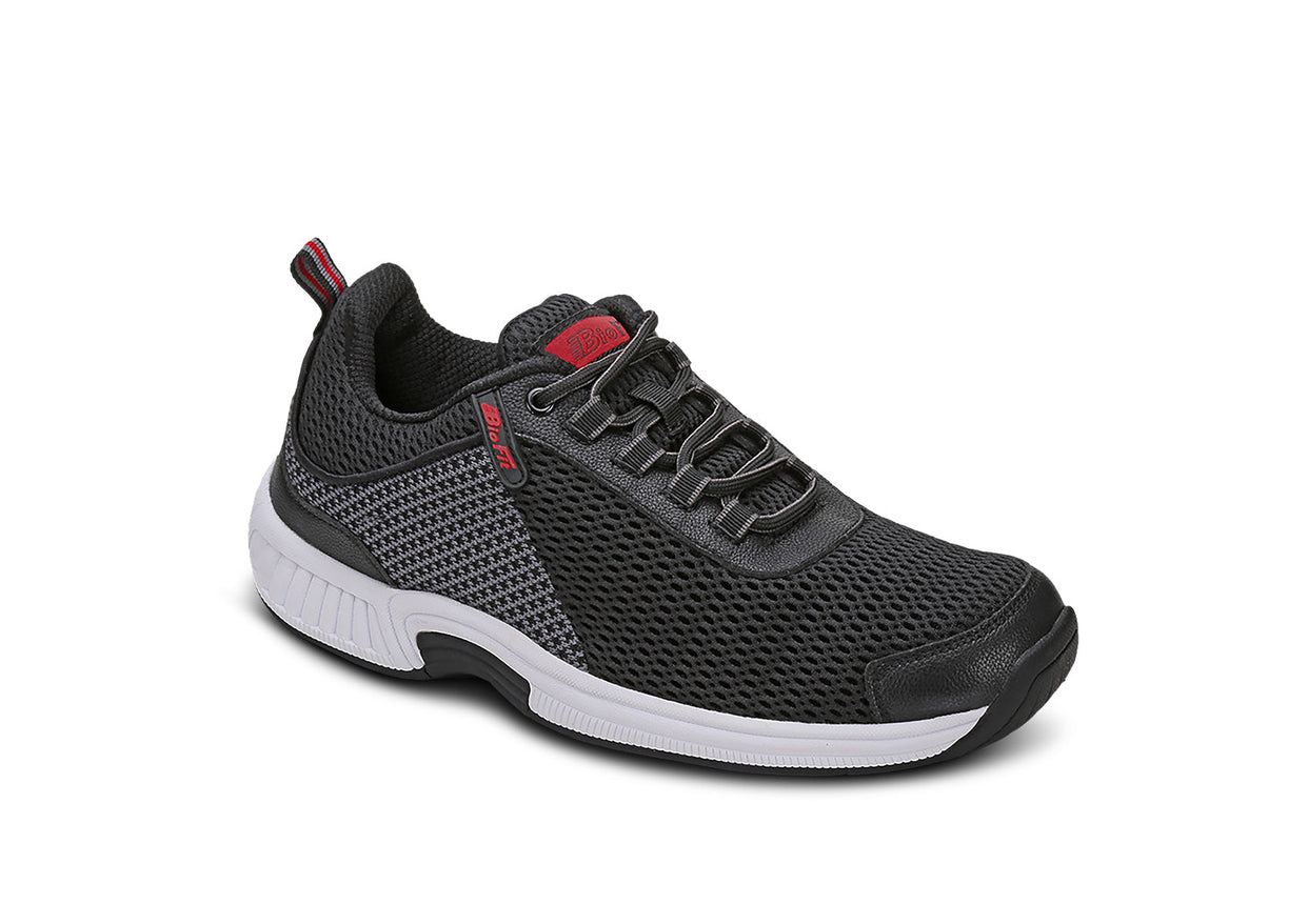 Edgewater Men's Athletic Shoes, Black, angle view