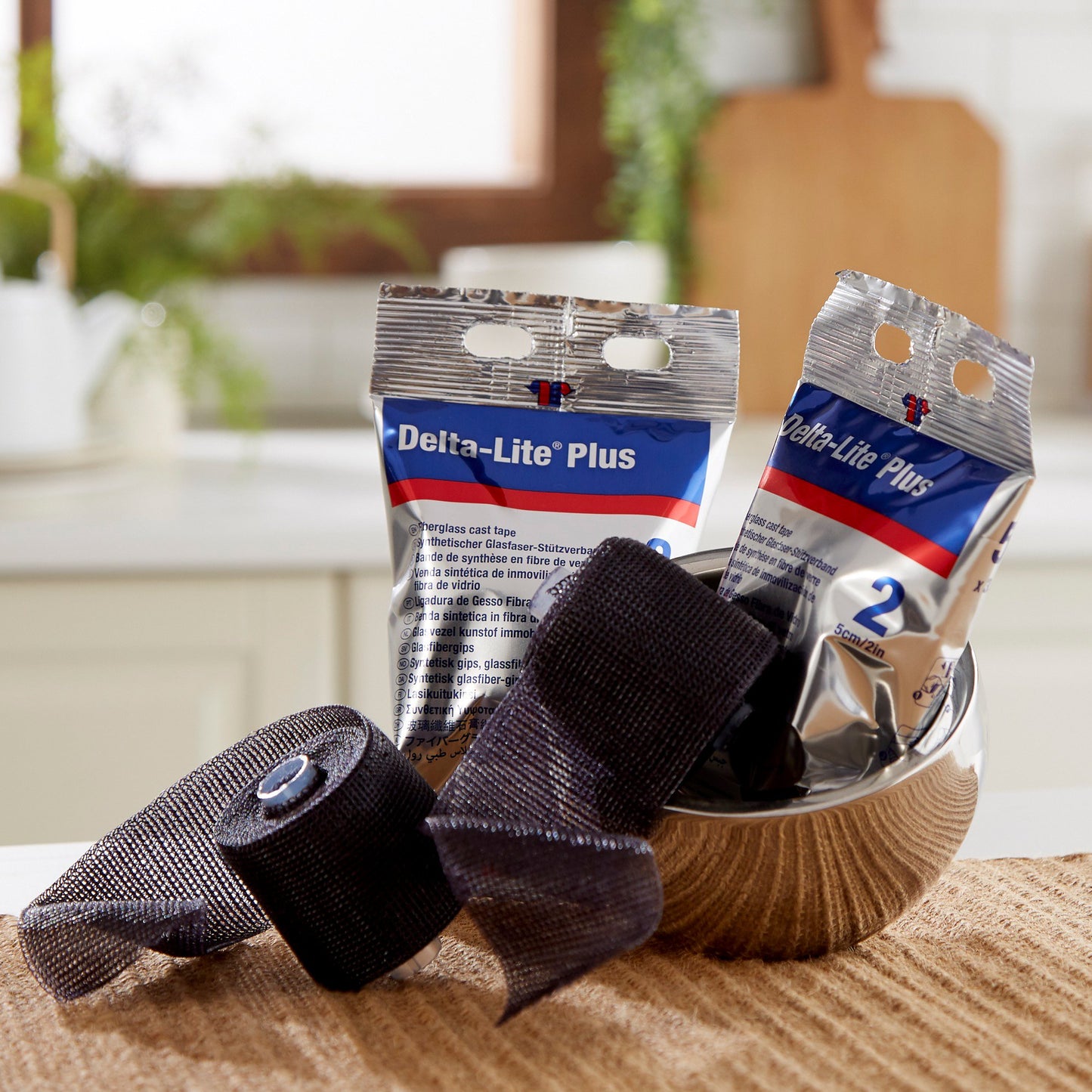 Delta-Lite® Plus Cast Tape, Fiberglass / Resin