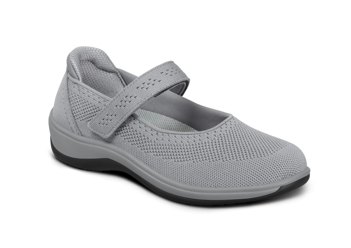Jessa Women's Knit Shoes, Gray, angle view
