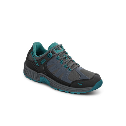 Alma Women's Waterproof Hiking Boots, Black, angle view