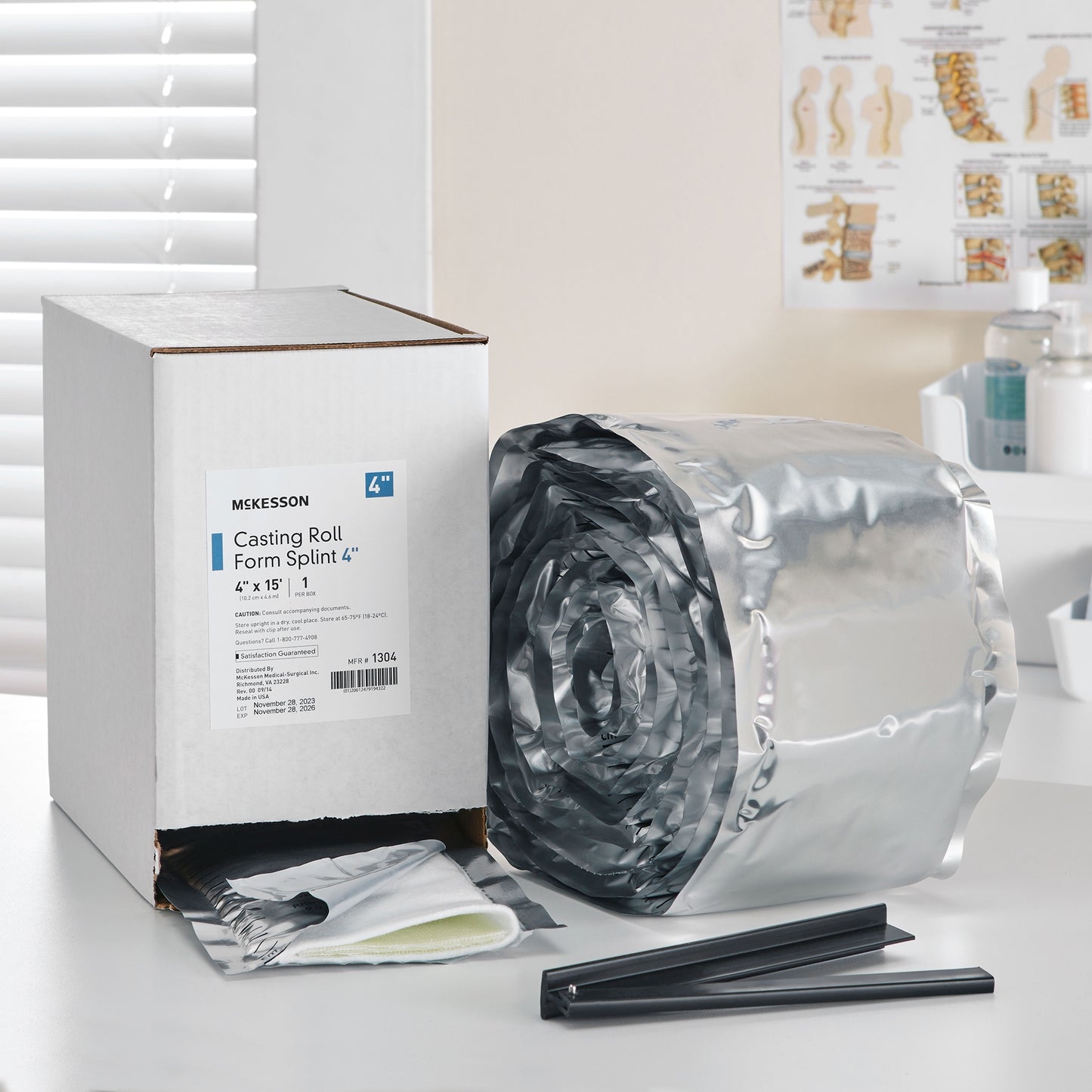 McKesson White Casting Roll Form Splints
