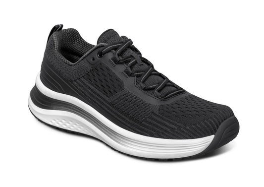 Relay Women's Running Shoes, Black, angle view