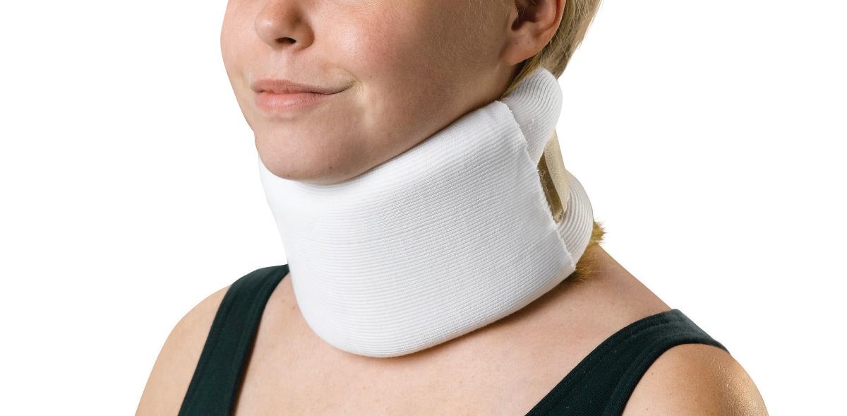 Universal Firm Cervical Collars Foam Univ 2.5 x 22I (1 Each)