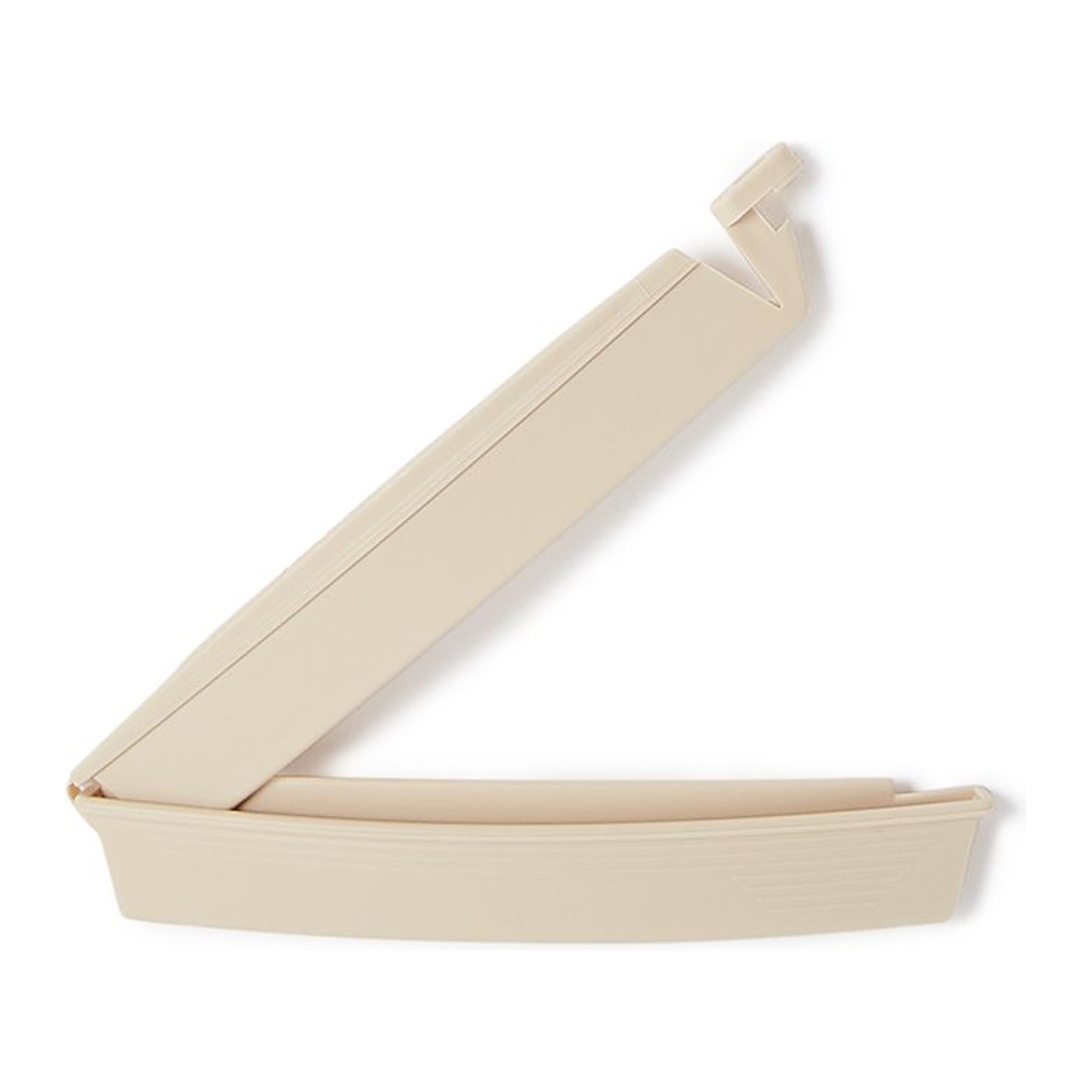 Curved Tail Closure 5 Count