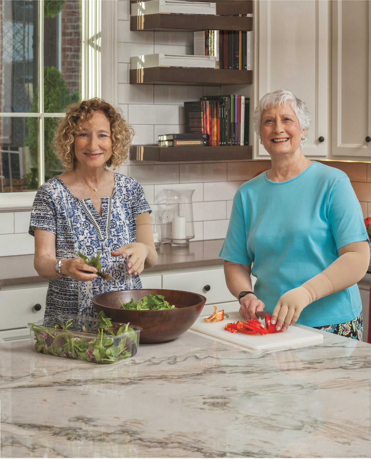 JOBST® Bella™ Strong Armsleeve 30-40 mmHg w/ Silicone Top Band